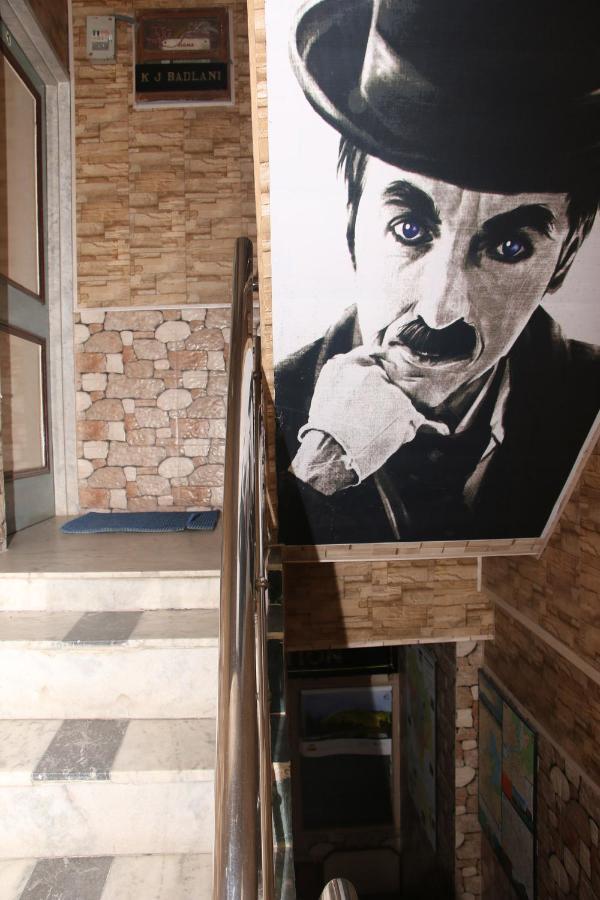 Hotel Tip Top Солан Экстерьер фото