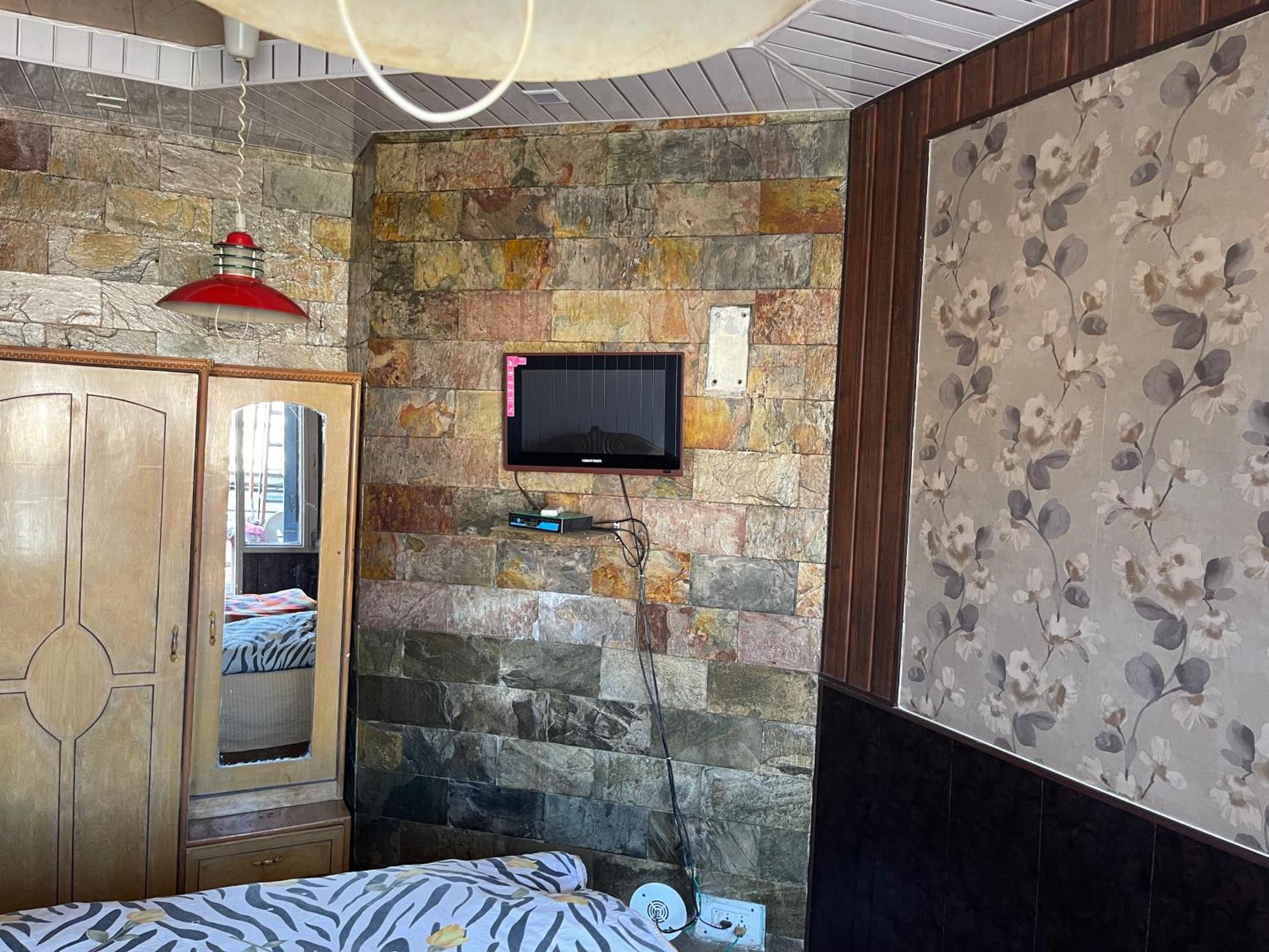 Hotel Tip Top Солан Экстерьер фото